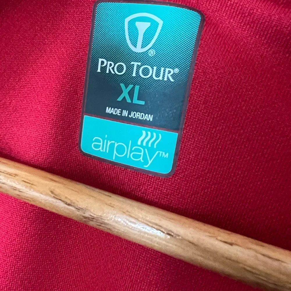 Pro Tour | Red Textured Airplay Polo - Picture 5 of 8